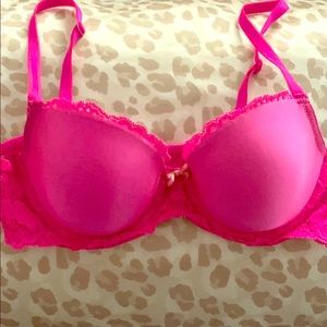 Victoria’s Secret Dream Angles Bra